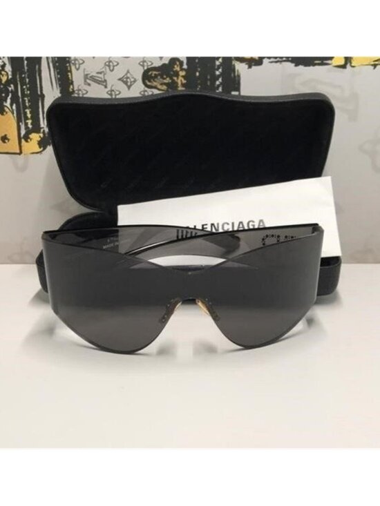 New Authentic Balenciaga BB0122S 004 Black Shield Sunglasses main image 9